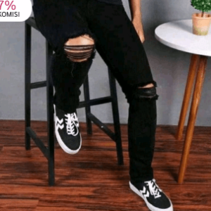 Semua Kategori 260 Fashion Pria