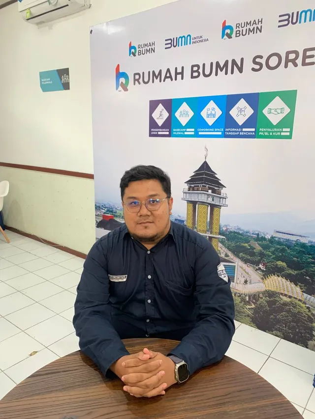 photo 6113927165113386248 y