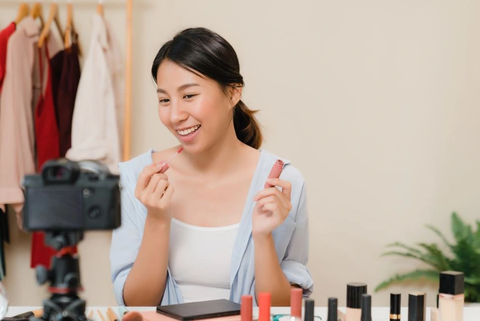 jadi reseller apa yang menguntungkan skincare makeup 02 jadi reseller apa yang menguntungkan skincare makeup