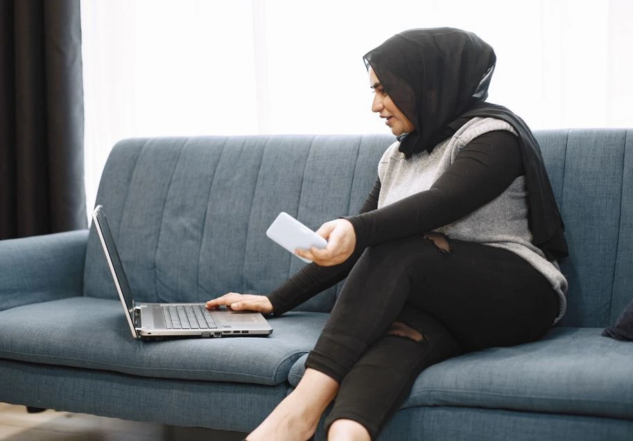 usaha untuk ibu rumah tangga ilustrasi ibu rumah tangga bekerja reseller ide usaha untuk ibu rumah tangga ilustrasi ibu rumah tangga bekerja reseller