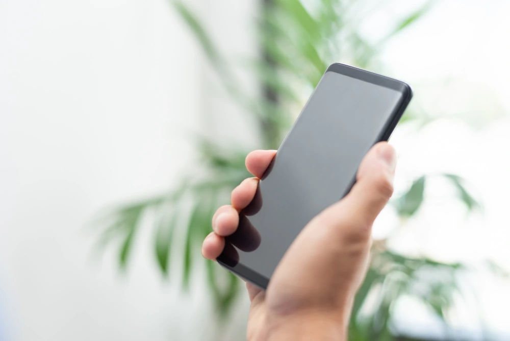 Cara beli pulsa di Livin' Mandiri (Sumber: Freepik)